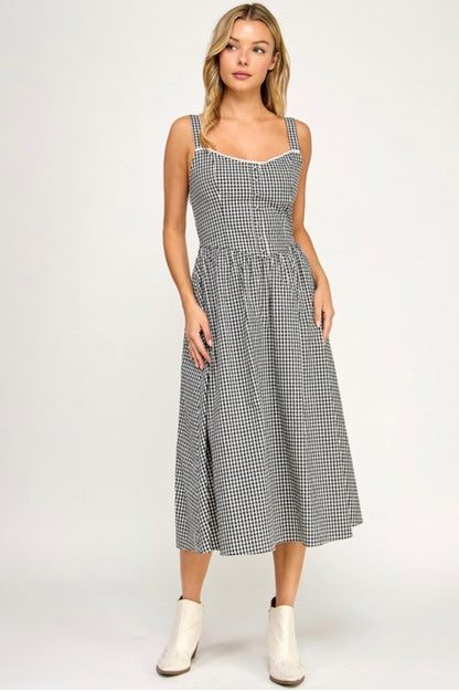 Gingham Charm Maxi Dress