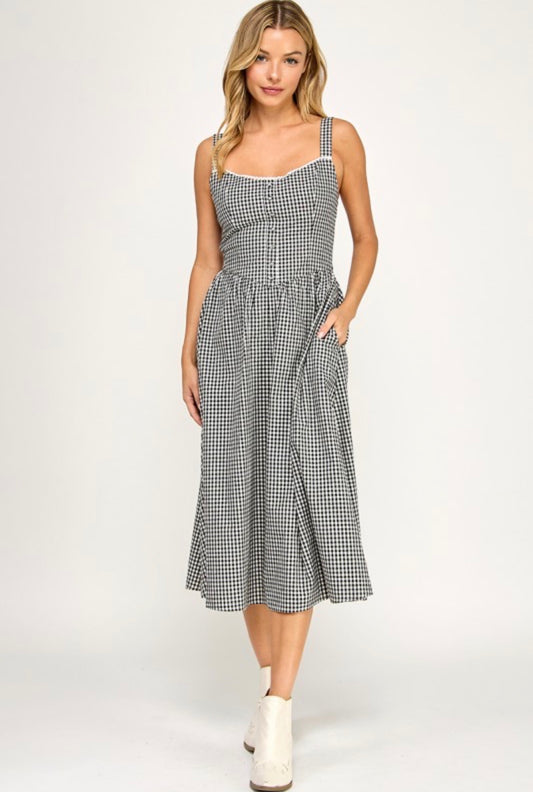 Gingham Charm Maxi Dress